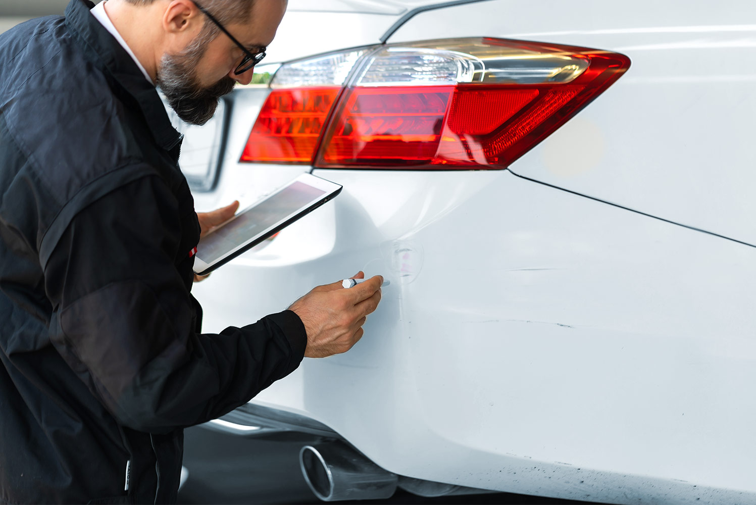 Ein fundiertes Schadensgutachten beinhaltet